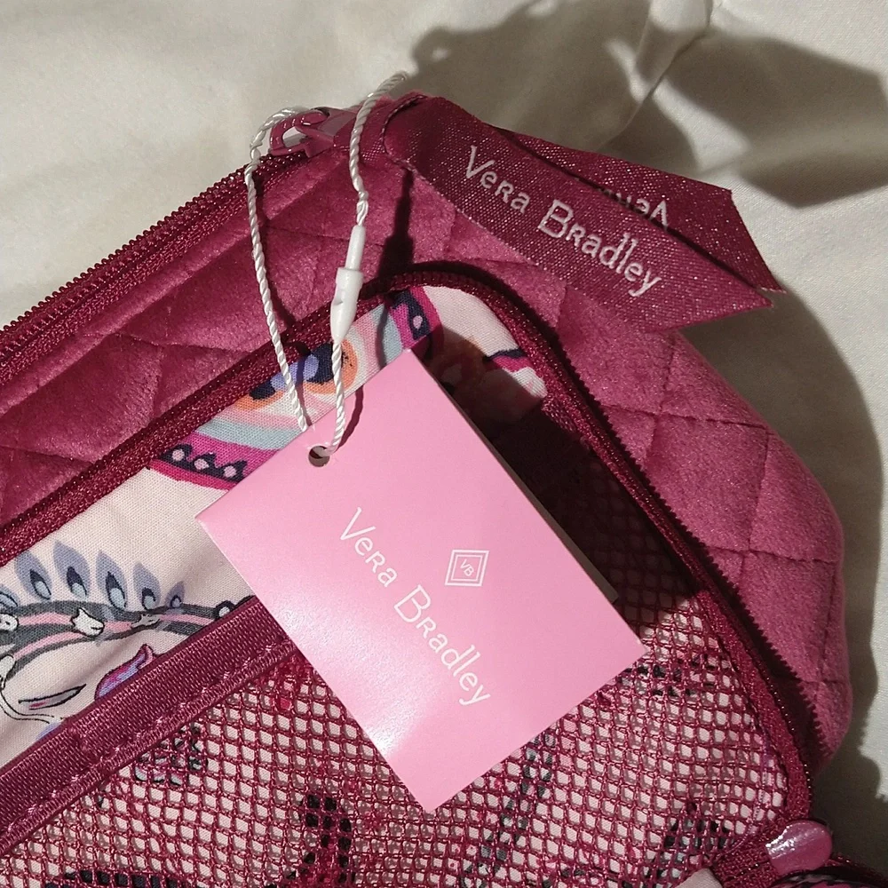 Vera Bradley Compact Organizer - Picture 4 of 8